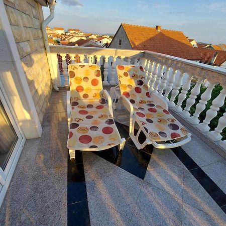 Guest House As Vodice Exterior photo